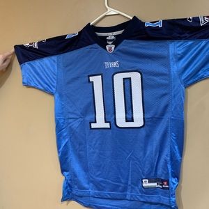 Tennessee Titans Vince Young Jersey. Brand new
